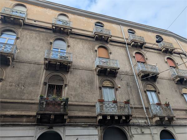 Appartamento in palazzo d'epoca fronte mare